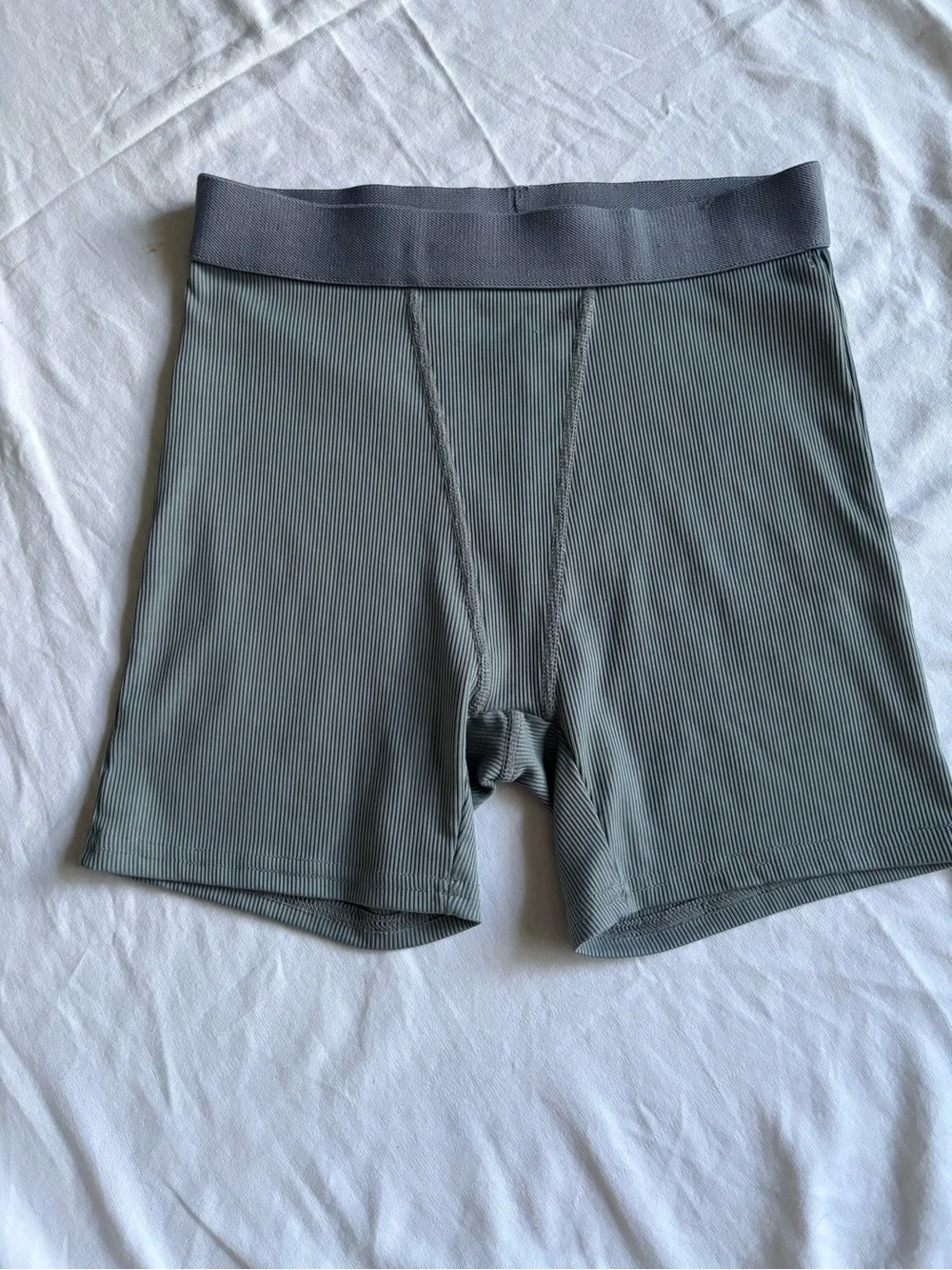 Ribbed High-Waist Seamless Boxer Shorts - Sage Green